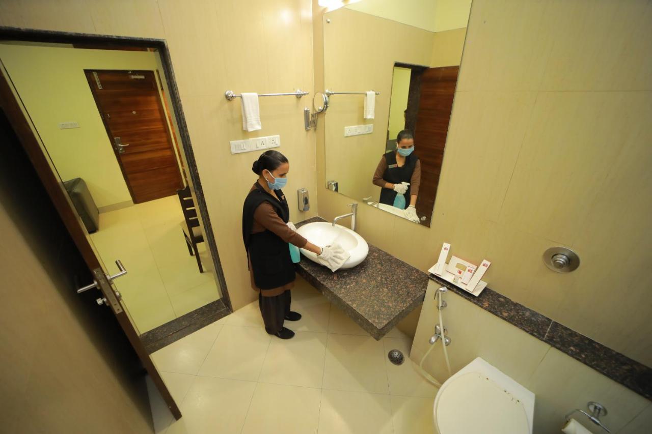 Vijaya Tej Clarks Inn Patna  Buitenkant foto
