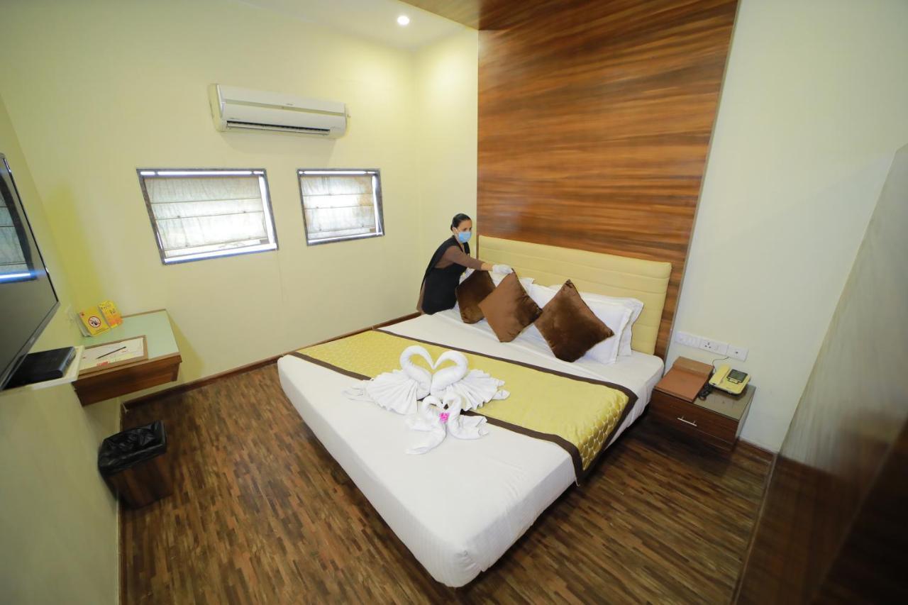 Vijaya Tej Clarks Inn Patna  Buitenkant foto